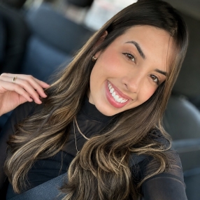 Jhenyfer, Babá em Aracruz