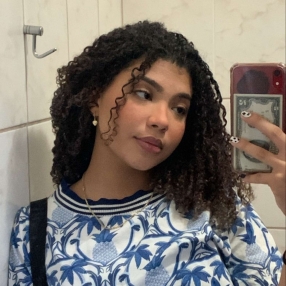 Anna Jullia, Babá em Mantena