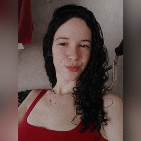 Isabela Cristina, Babá em Maringá