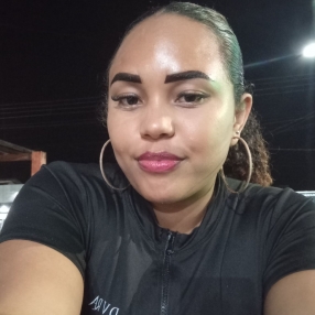 Hellen, Babá em Santo Antônio do Tauá