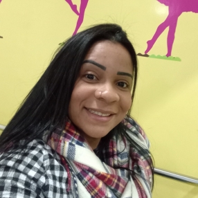 Edineia, Babysitter in Embu das Artes