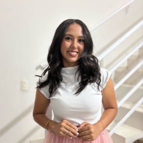 Evelyn, Babá em Raposa