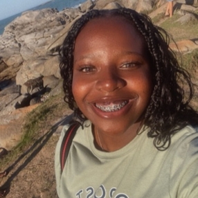 Vanessa, Babá em Rio das Ostras