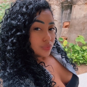 Stephanie, Babá em Mangaratiba