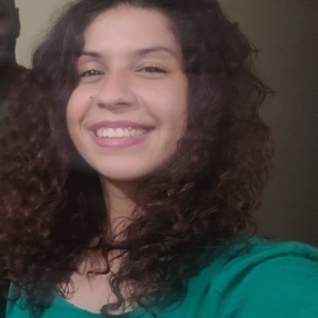 Gisele, Babá em Poços de Caldas