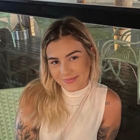 Nathalia, Babá em Bragança Paulista