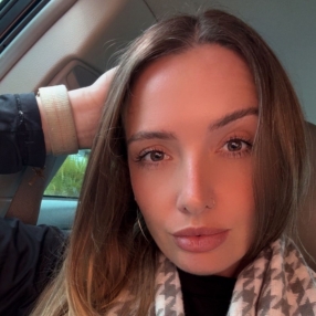Aline, Babysitter in Rio do Sul