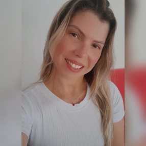 Nivian Catarina, Babysitter in São José