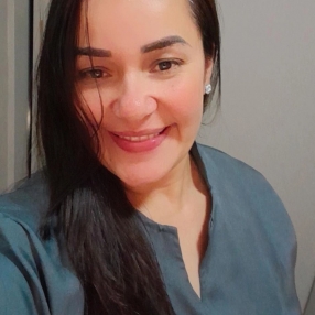 Juscilene, Babá em Luziânia