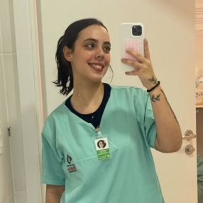 Gabriele, Babá em Itajaí