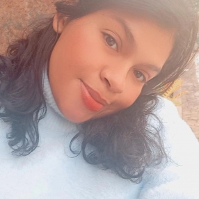 Danielle, Babá em Santana de Parnaíba