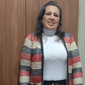Samanta, Babá em Poá