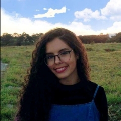 Babysitter Sarah Reis in Taubaté