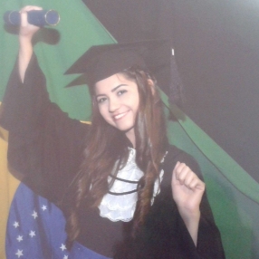 Julia, Babá em Itajubá