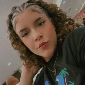 Desy, Babá em Araruama