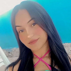 Gracy, Babá em Limoeiro de Anadia