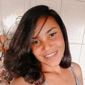 Lorena, Babá em Ibirité