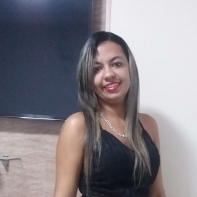 Aline, Babá em Muriaé
