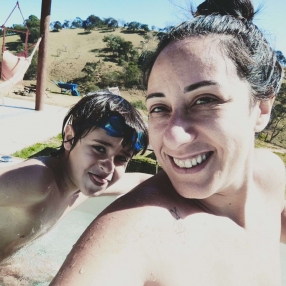 Yona, Família em Iguape