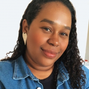 Juliana, Babá em Nova Era