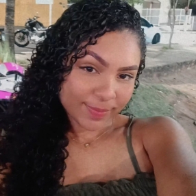Lívia, Babá em Extremoz