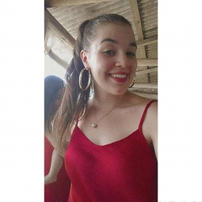 Letícia, Babá em Caçador