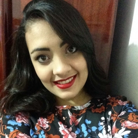 Beatriz, Babá em Várzea Paulista