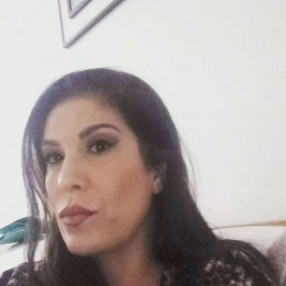 Daniella, Babá em Poços de Caldas