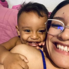 Girlane, Família em Manaus