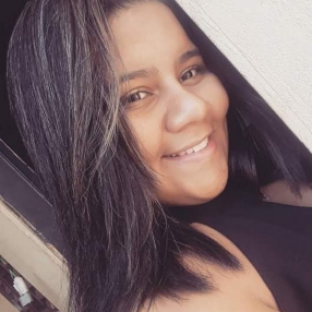 Manuella, Babá em Rio Verde