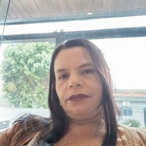 Cristiane, Babá em Ourinhos