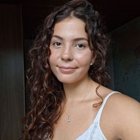 Ana, Babysitter in Marataízes