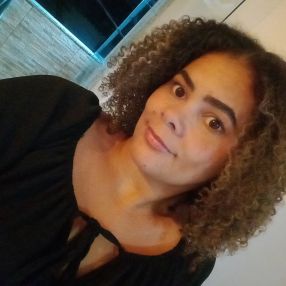 Natacha, Babá em Teresópolis