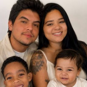 Thalita, Família em Cidade Ocidental