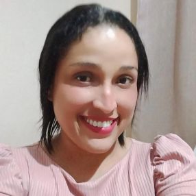 Daiana, Babá em Ituiutaba