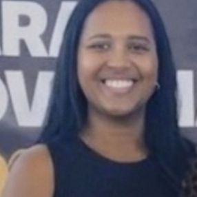 Luciana, Babá em São Pedro da Aldeia