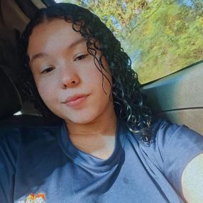 Yasmin, Babysitter in Santa Gertrudes