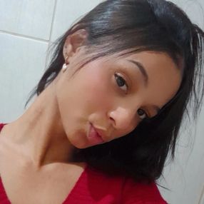 Larissa, Babá em Lagoa da Prata