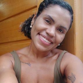 Aline, Babá em Itaberaba