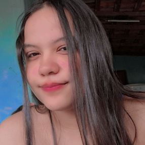 JHULIA, Babá em Redenção