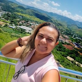 Vitória barboza, Babá em Miguel Pereira