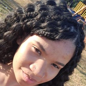 Anelise, Babá em Orlândia