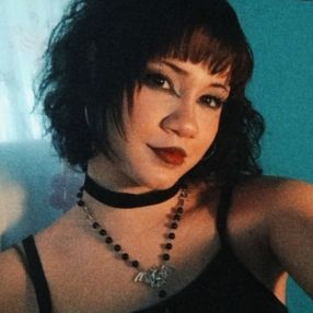 Maria Vitória da, Babá em Queimadas
