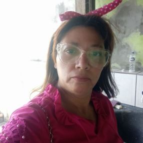 Simone, Babysitter in Contagem