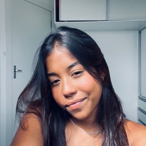 Leticia, Babá em Santo Antônio do Descoberto
