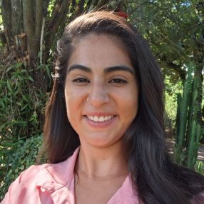 Bruna, Babá em Novo Hamburgo