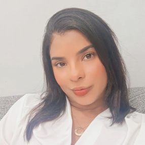 Katarina, Babá em São Lourenço da Mata