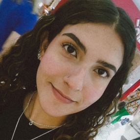 Ana, Babá em Cravinhos