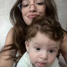 Hannah, Família em Barreiras