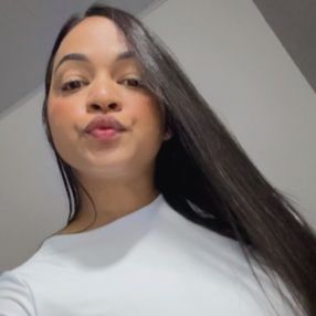 Joice, Babá em Guarujá